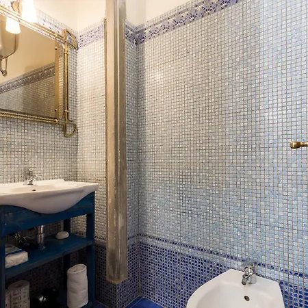 Duomo 2 Bedroom Apartment