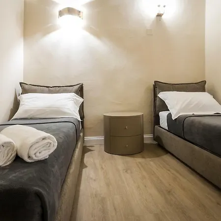 Duomo 2 Bedroom Florence
