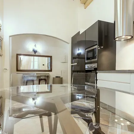 Duomo 2 Bedroom Florencja